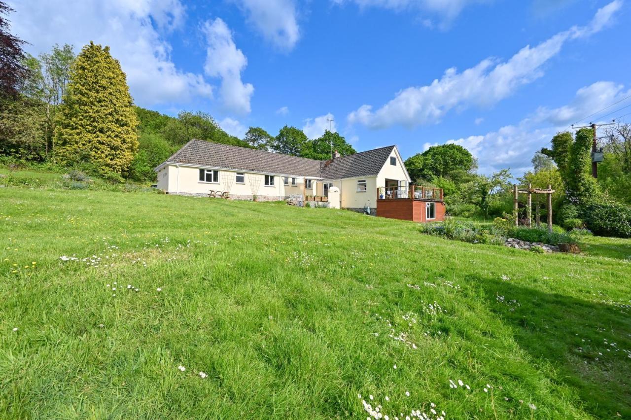 Wray Valley Moretonhampstead Exterior photo